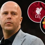 main-arne-slot-overlays-liverpool-badge-and-man-united-badge-1755504819518-1140×641